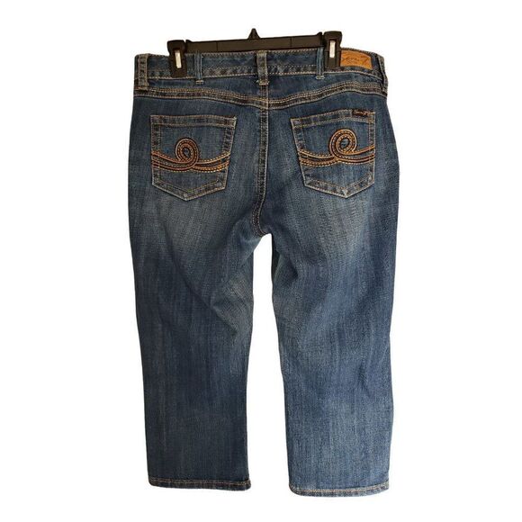 Seven7 Women's Low Rise Straight Leg Denim Cropped Jeans Size 14 NWOT - Picture 2 of 8